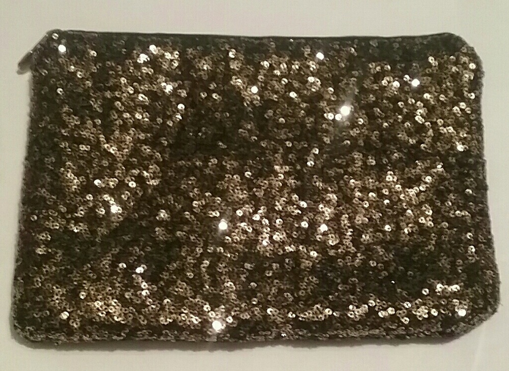 👑jazzy clutch👑